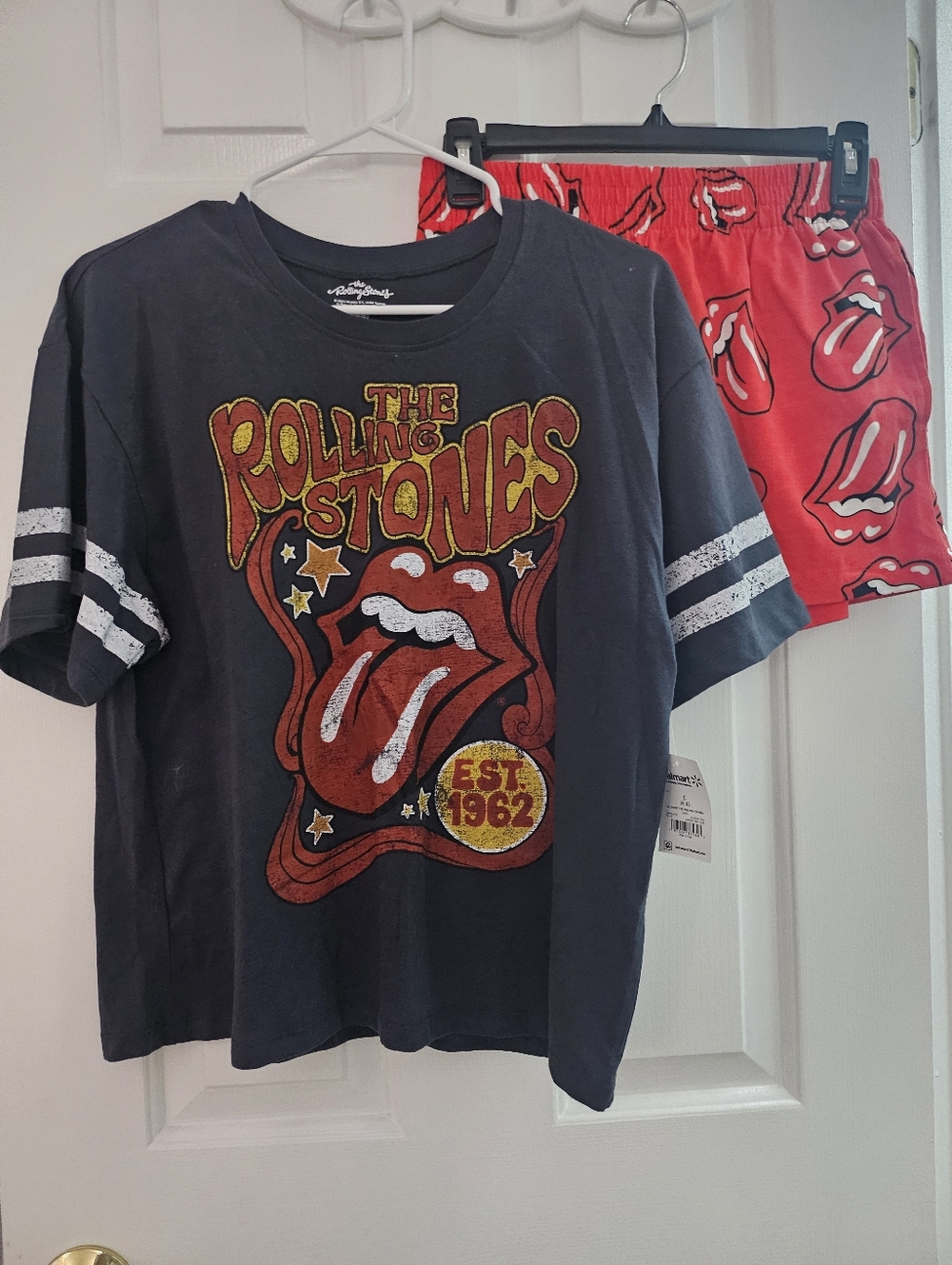 the Rolling Stones Black Tee with Red Lip Shorts Set NWT